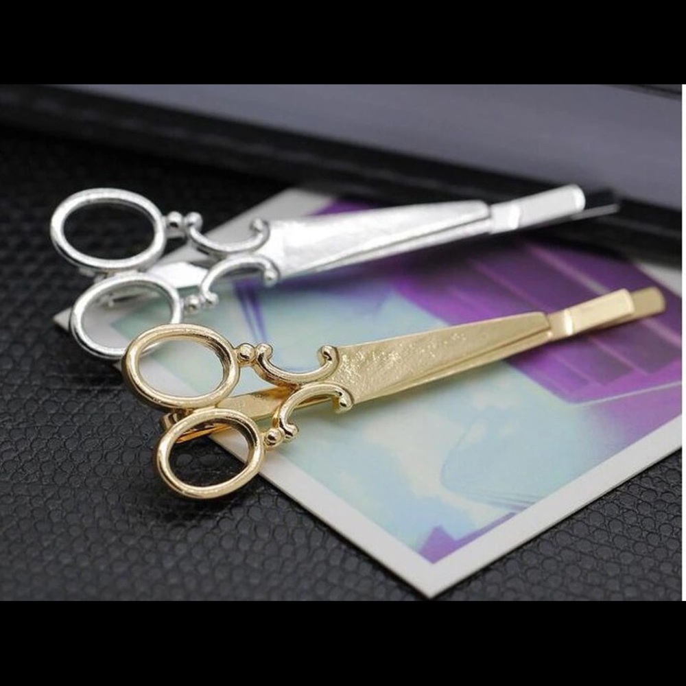 Scissors Hair Clips - Picture 3 of 3